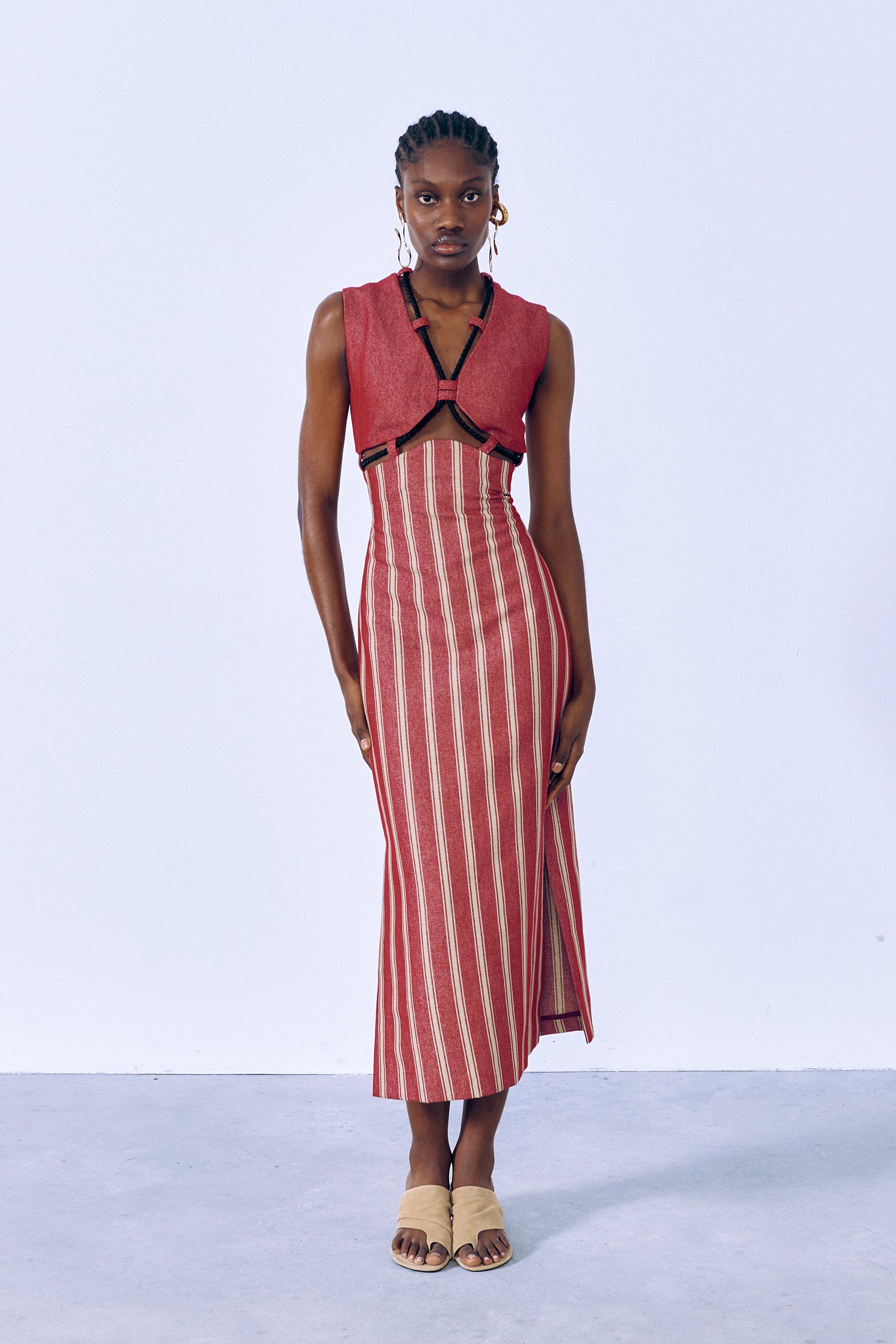 Vestido midi dos piezas rojo y beige