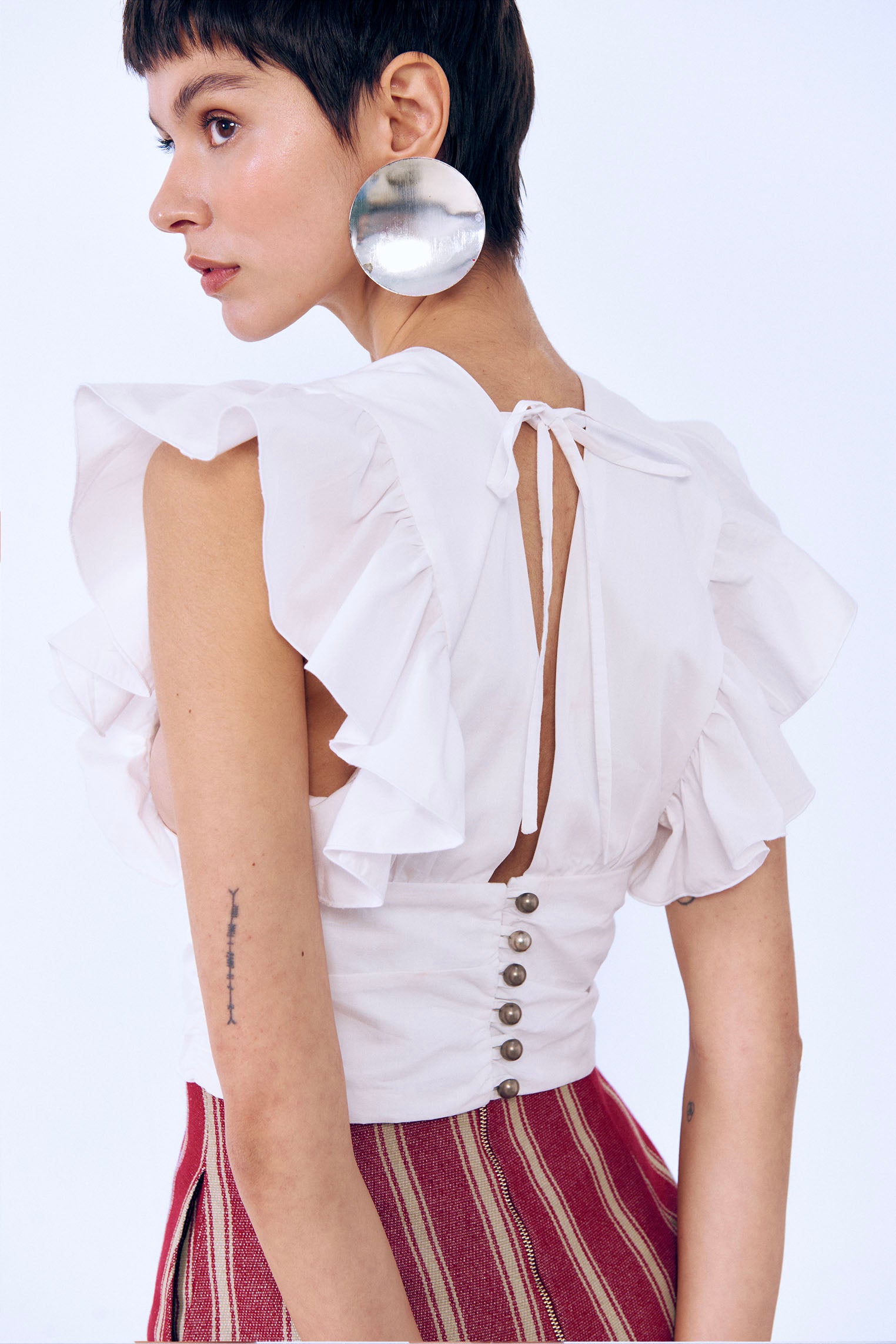 Top con volantes blanco