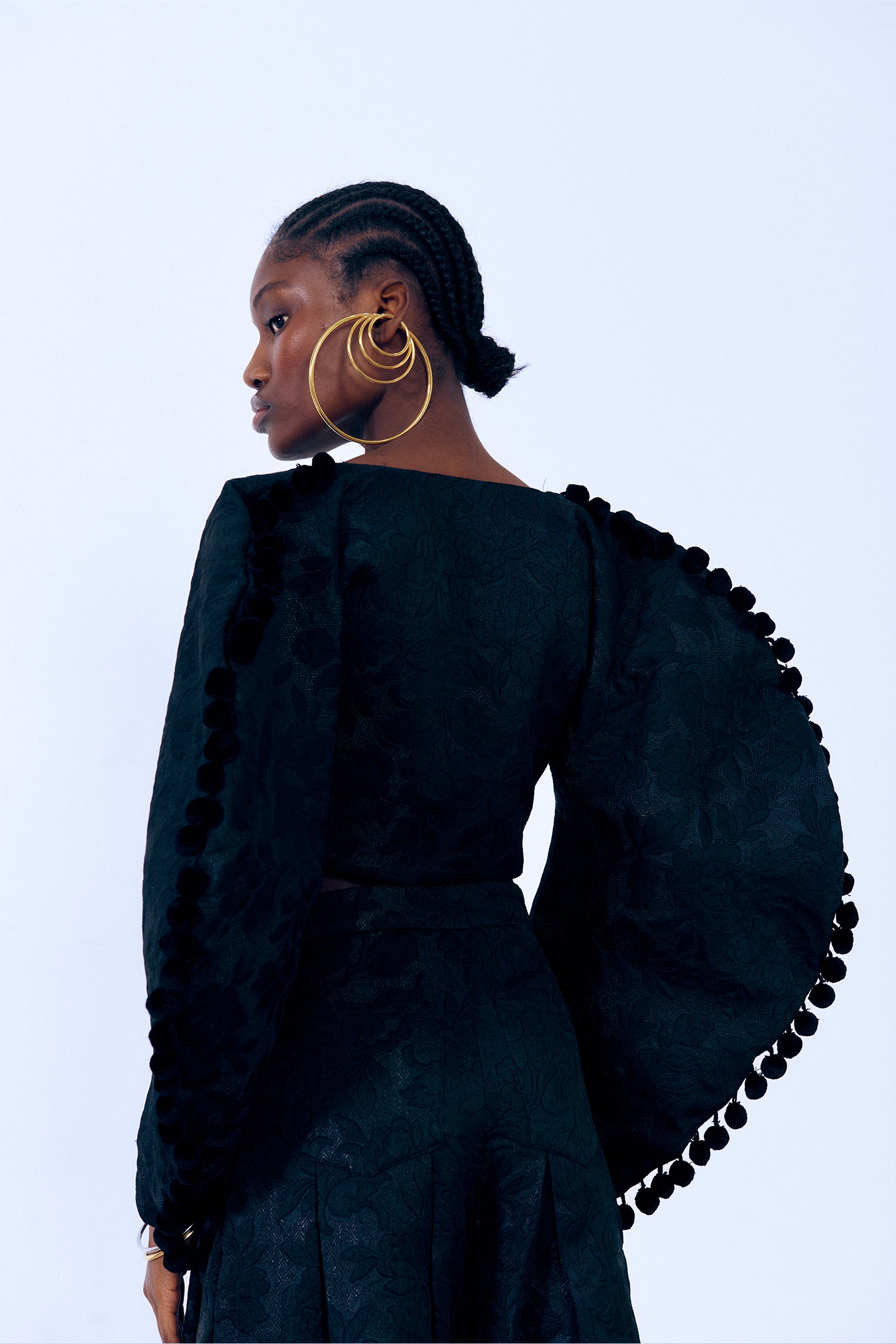 Chaqueta globo con madroños