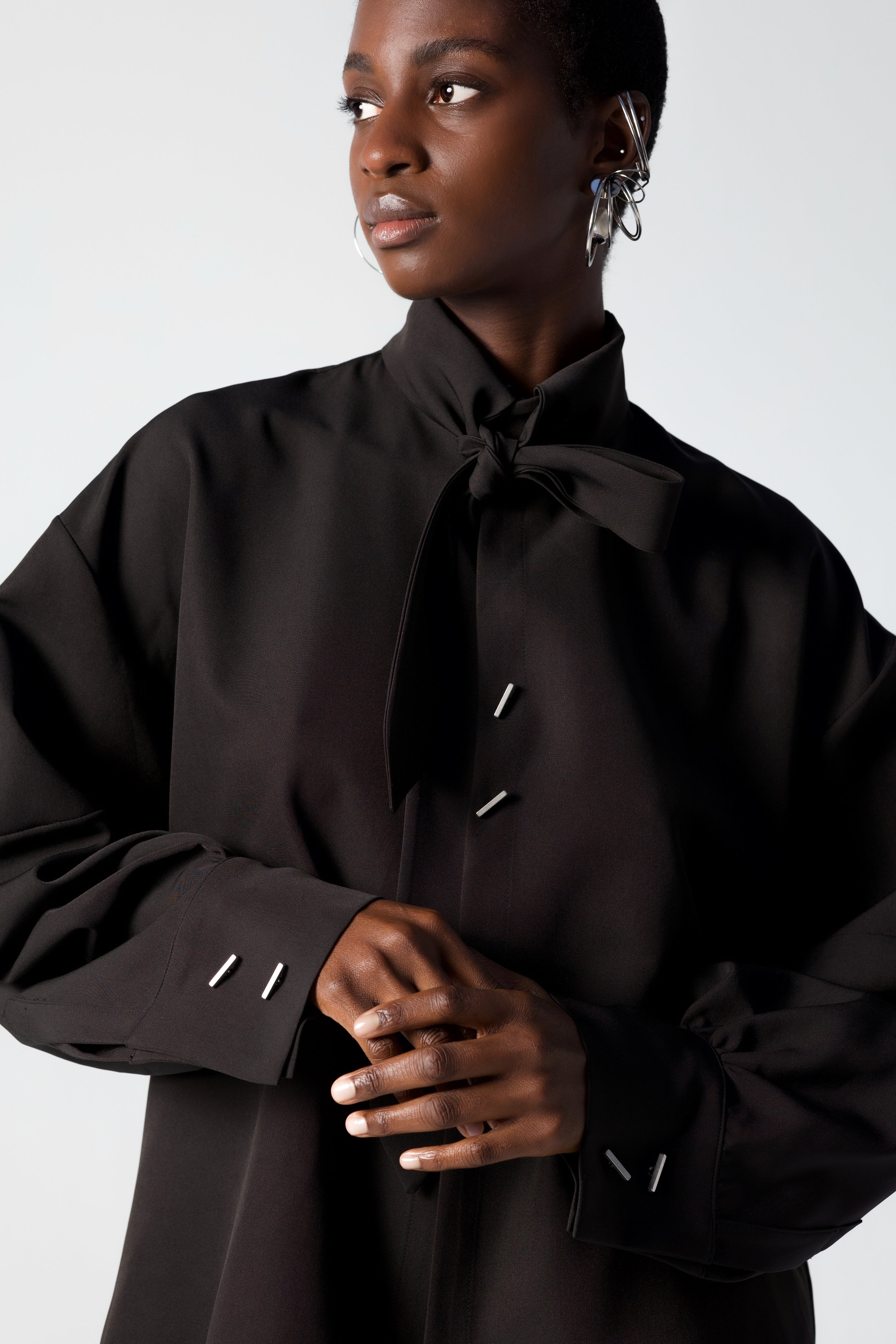 Bow Shirt.B.