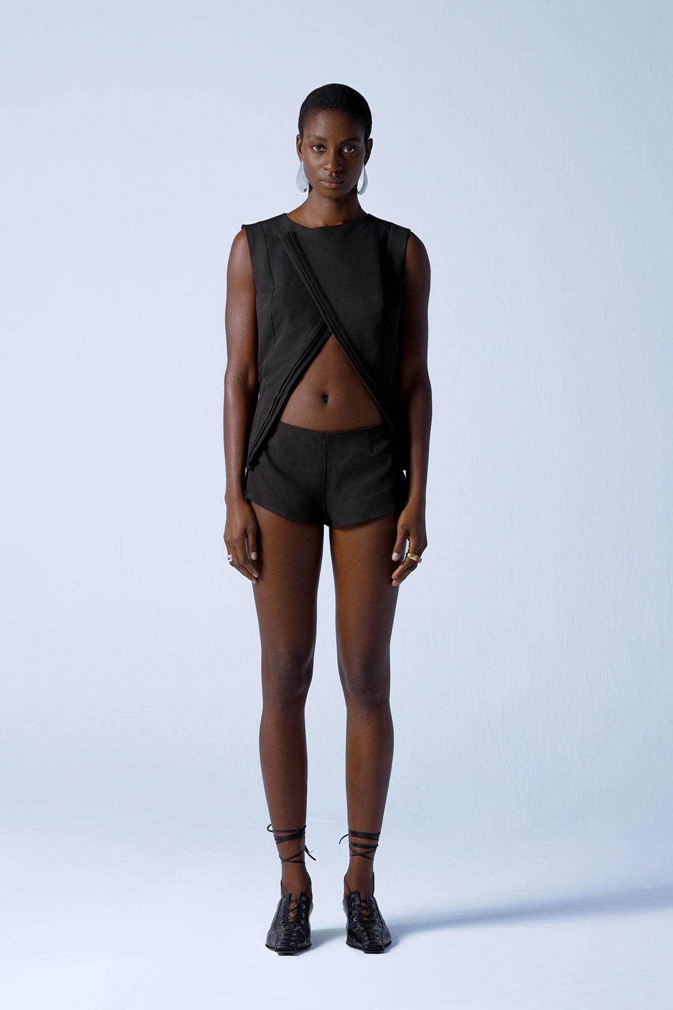 Yin Short.B.
