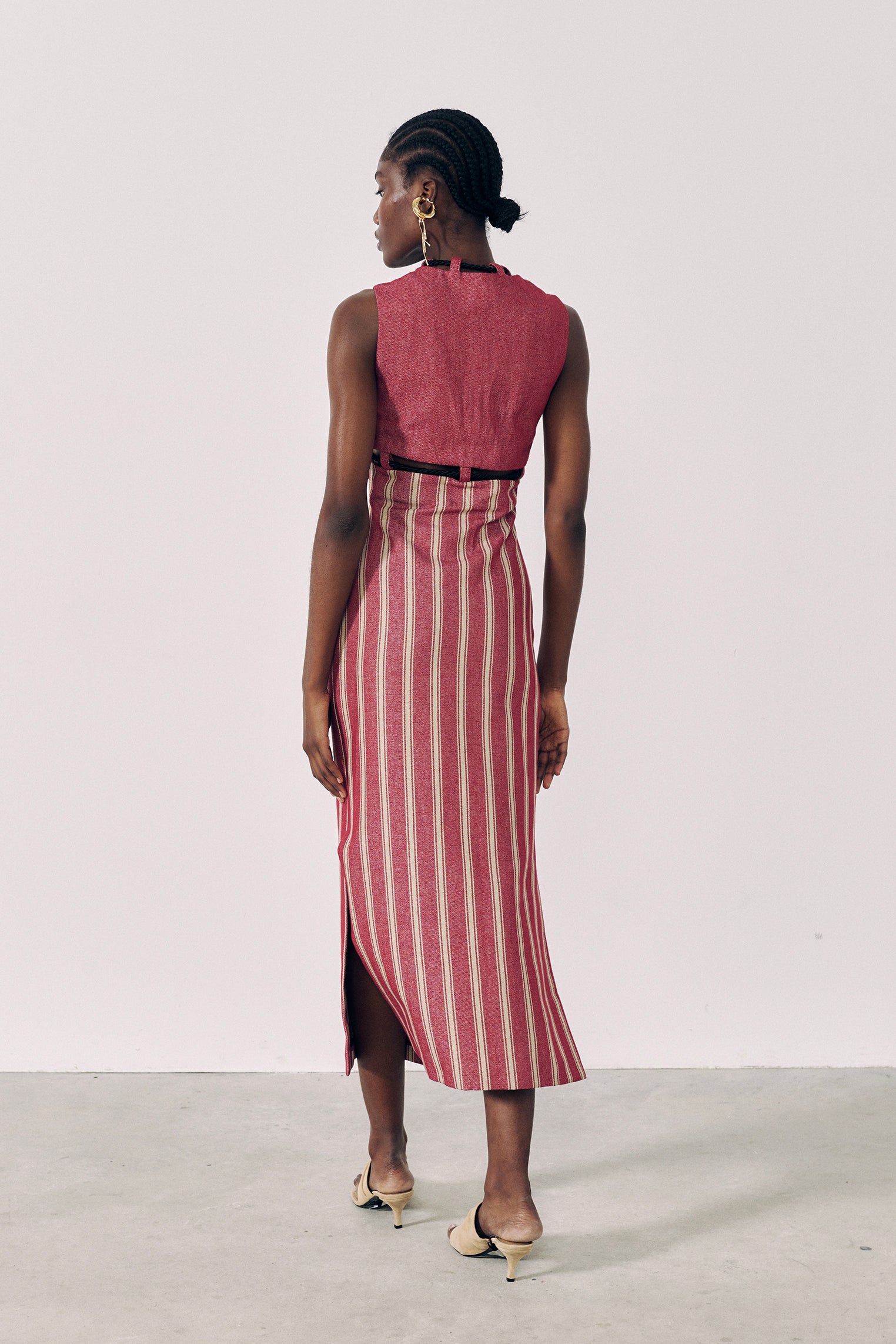 Vestido midi dos piezas rojo y beige