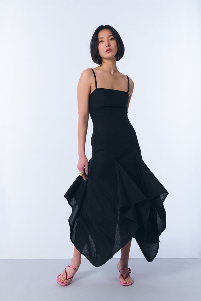 Vestido "tendal" en lino negro